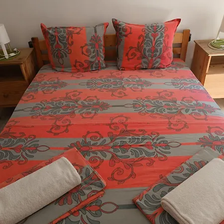 Wendy House - - 3brdr - Private Courtyard - 5 Min To Vitosha Blvd *