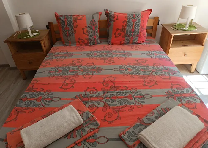 Wendy House - - 3brdr - Private Courtyard - 5 Min To Vitosha Blvd *