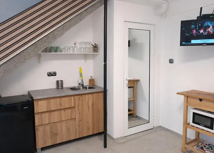 Wendy House - - 3brdr - Private Courtyard - 5 Min To Vitosha Blvd *