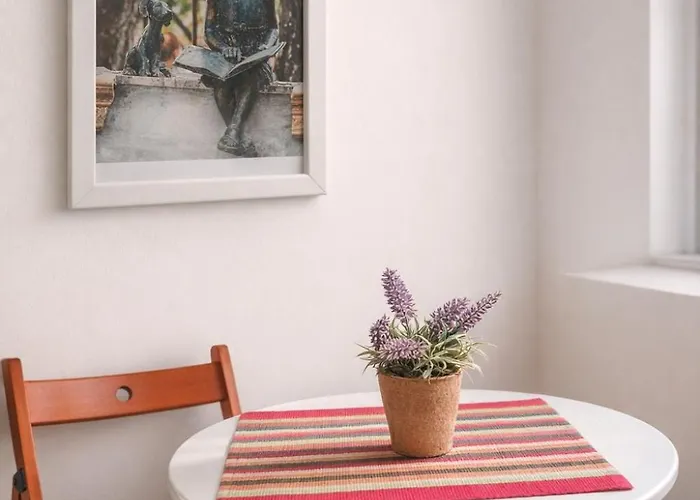 Wendy House - - 3brdr - Private Courtyard - 5 Min To Vitosha Blvd Sofia